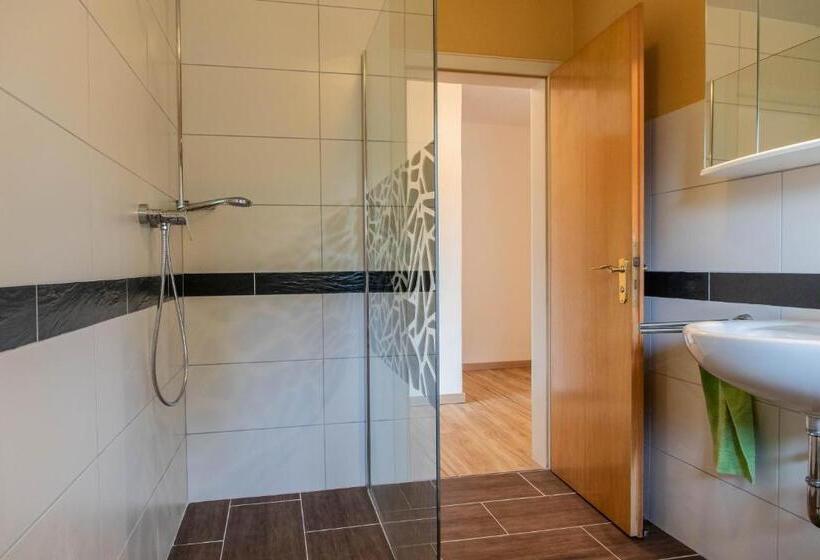 דירת חדר, Stuub Simonswinkel