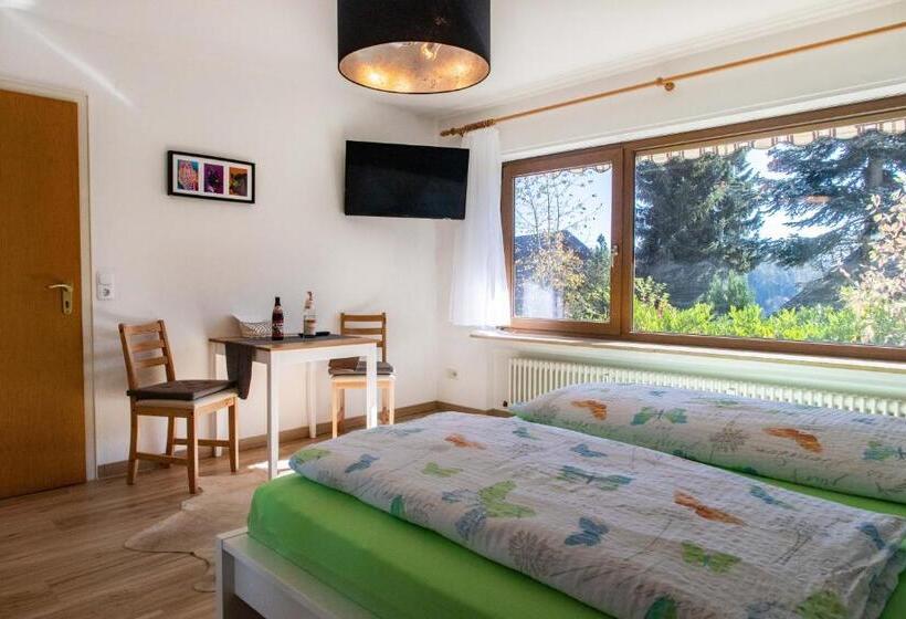 דירת חדר, Stuub Simonswinkel