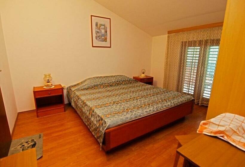 Номер Стандарт, Apartment Emilia 424