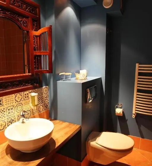 Perhesviitti, Vaela Hotel Cultural Resort