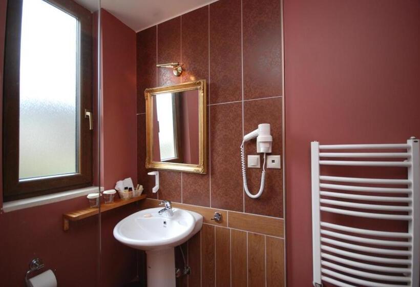 סוויטת ג'וניור, Vaela Hotel Cultural Resort