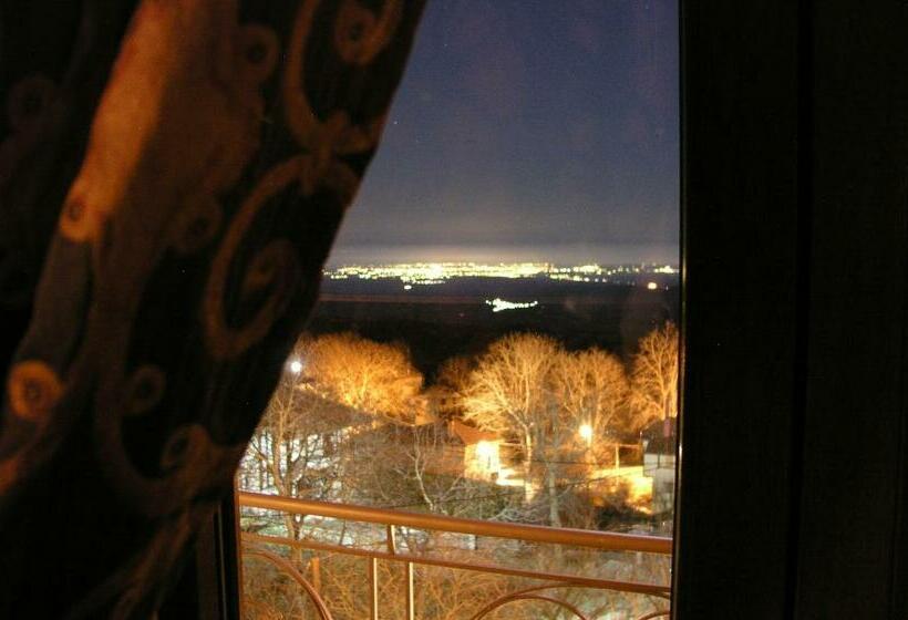 סוויטה נוף לים, Vaela Hotel Cultural Resort