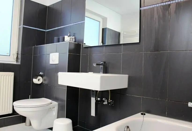 ２ベッドルームのコンフォートアパートメント, Rooftop Apartment Norderstedt