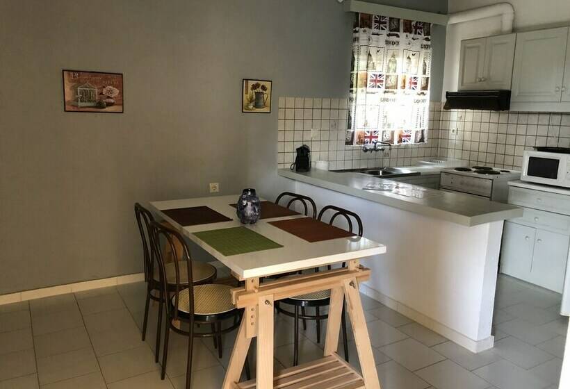 Апартаменты Классик 1 Спальня, Terpsichori Villa & Apartments