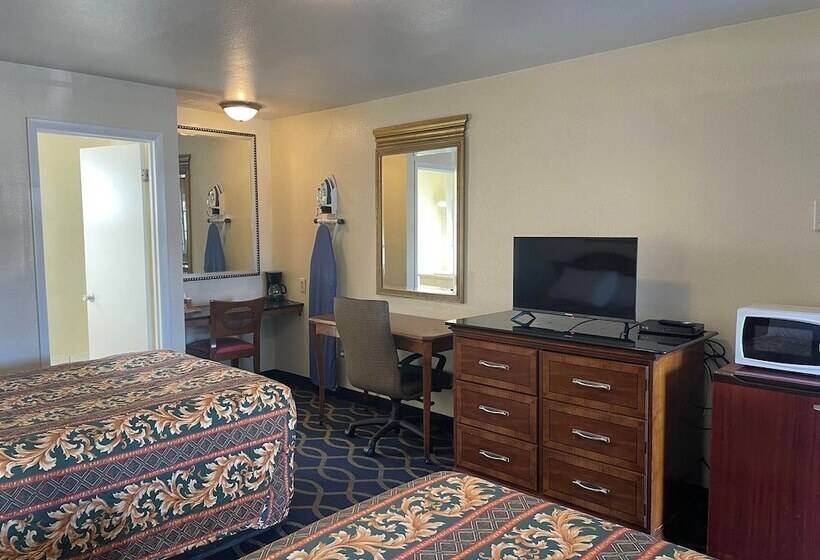 Номер Стандарт 2 Двуспальные Кровати, Holiday Motel Oakdale