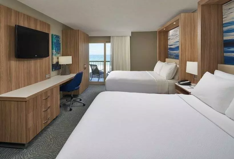 ２ダブルベッドのスタンダードルーム, Crowne Plaza Melbourne Oceanfront, An Ihg