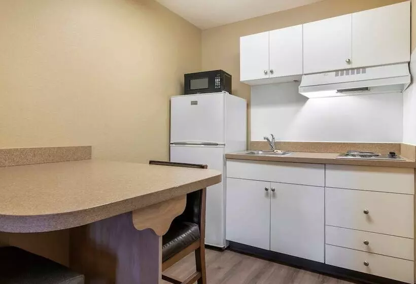 デラックススタジオ, Extended Stay America Suites  Kansas City  Shawnee Mission