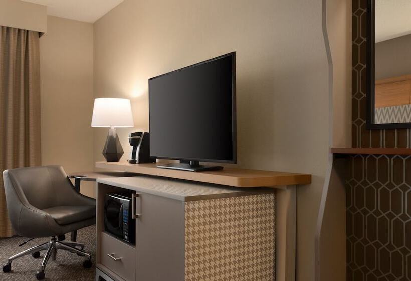 ダブルベッドスタンダードルーム, Holiday Inn Hotel & Suites Council Bluffs, An Ihg