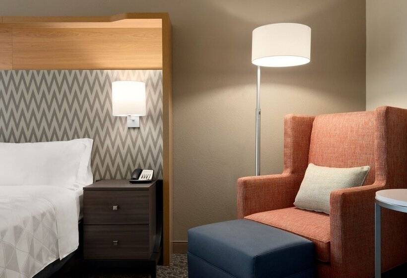 ダブルベッドスタンダードルーム, Holiday Inn Hotel & Suites Council Bluffs, An Ihg