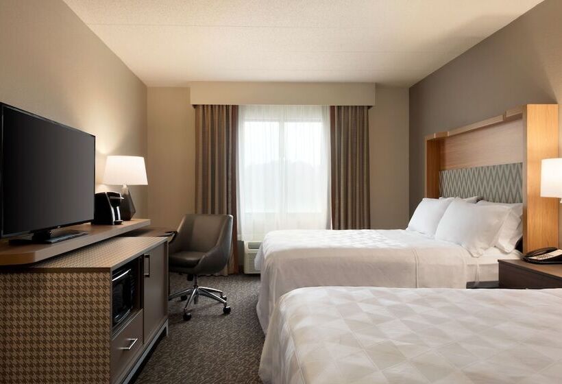 ２ダブルベッドのスタンダードルーム, Holiday Inn Hotel & Suites Council Bluffs, An Ihg