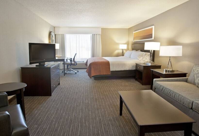 جناح, Holiday Inn Express Hotel & Suites Minneapolis   Minnetonka, An Ihg