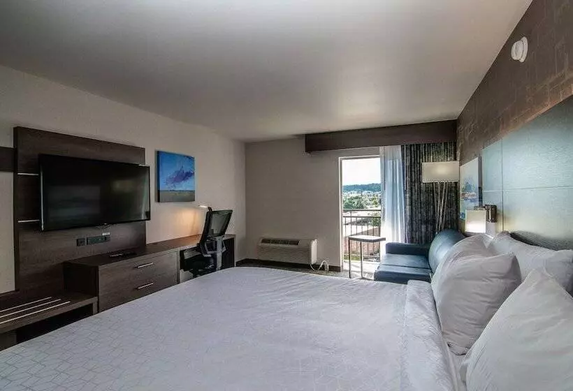 مجموعه ویستا شهر, Holiday Inn Express Spokane Downtown, An Ihg