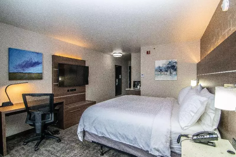 اتاق استاندارد با تخت بزرگ برای معلولان, Holiday Inn Express Spokane Downtown, An Ihg