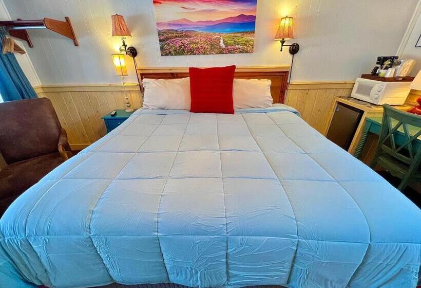 غرفة قياسية سرير كينج, Homestead Inn   Blowing Rock