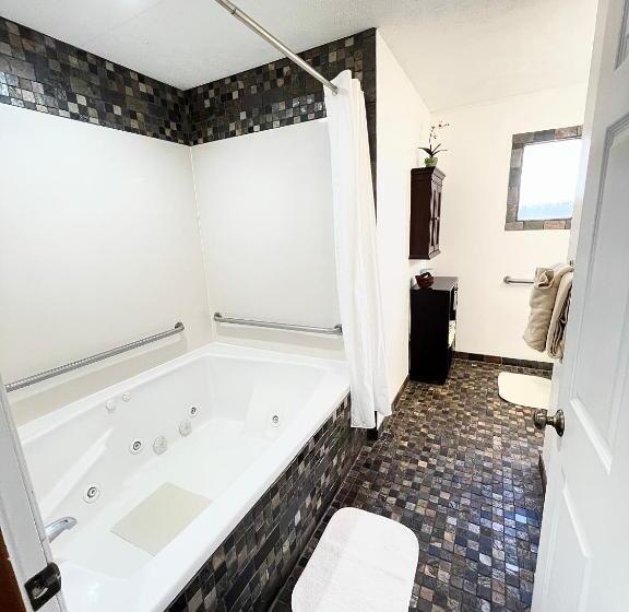 غرفة ديلوكس, Homestead Inn   Blowing Rock