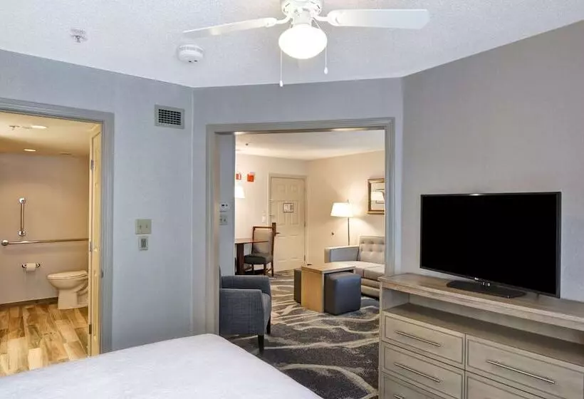 سوئیت برای معلولان, Homewood Suites By Hilton Windsor Locks Hartford