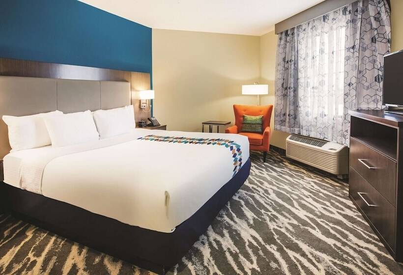 جناح رئاسى, La Quinta By Wyndham Kokomo