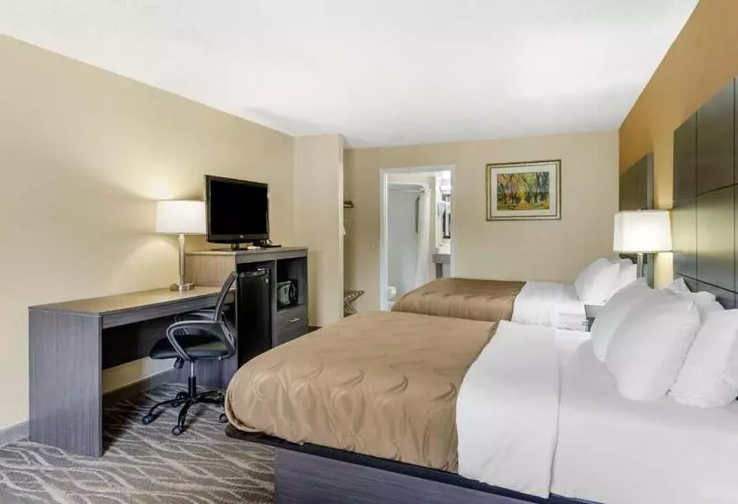 スタンダードルーム, Quality Inn Hillsville