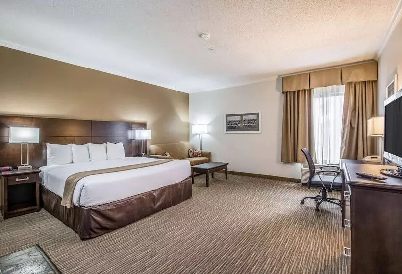スイート, Quality Inn & Suites Seabrook  Nasa  Kemah