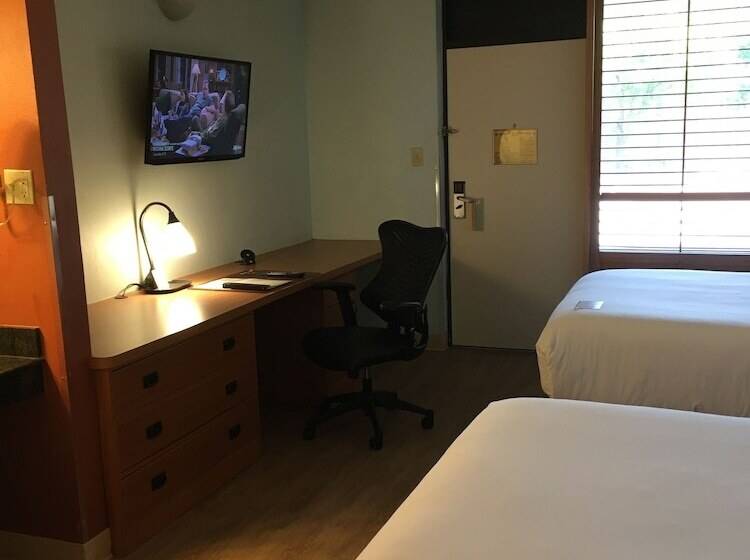 スイート, Wyndham Garden Hotel Austin