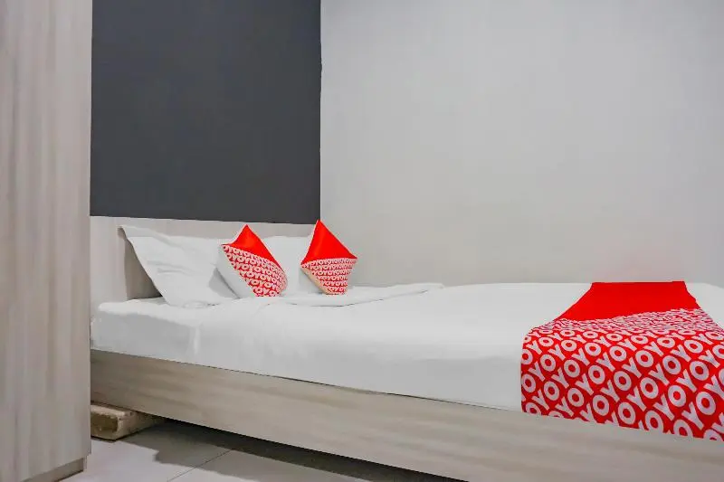 Standardzimmer, Reddoorz @ Limo Depok
