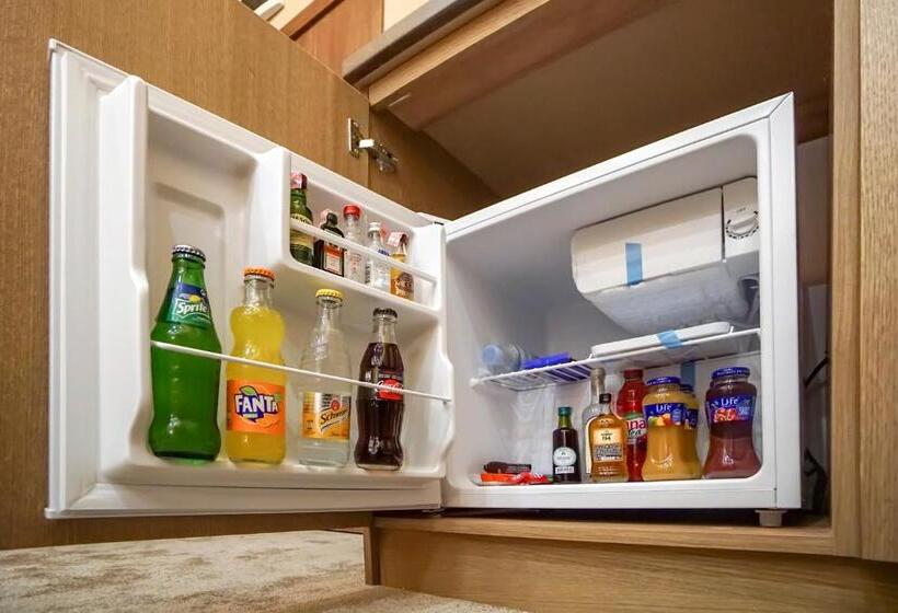 Deluxe Suite King Bed, Amor