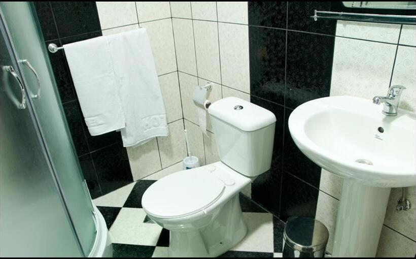 اتاق استاندارد, Leder