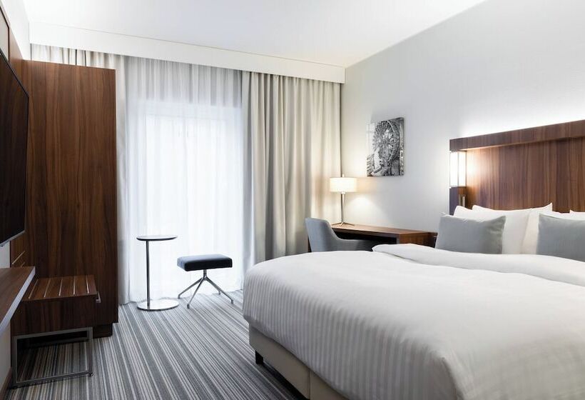 اتاق استاندارد, Courtyard Tampere City