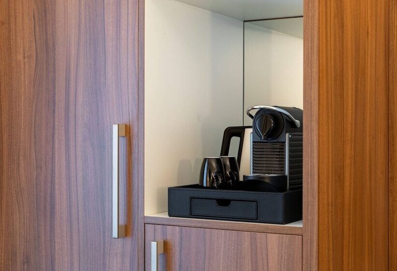 اتاق استاندارد, Courtyard Tampere City