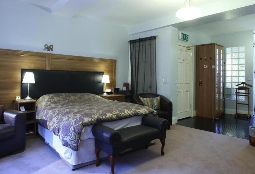 스위트, The Merchant House