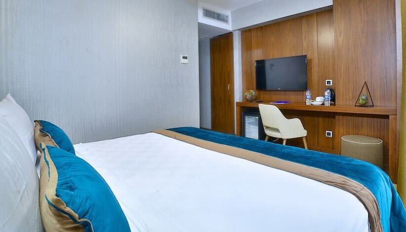 Standard Single Room, The Tango Hotel Taksim