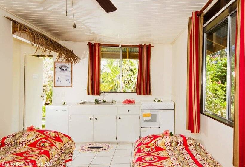 ویلای استاندارد با چشمانداز باغ, Fare Maeva