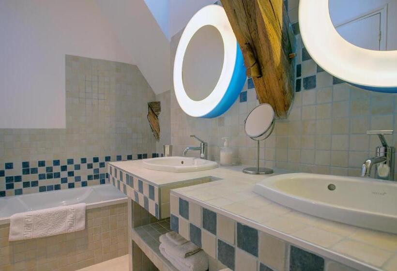 Студия Стандарт, Vignoble Château Piéguë Winery