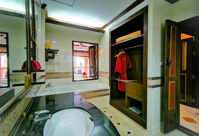 جناح مطلّ علي حمام السباحة, Ayodhaya Palace Beach Resort   Sha Plus Certified