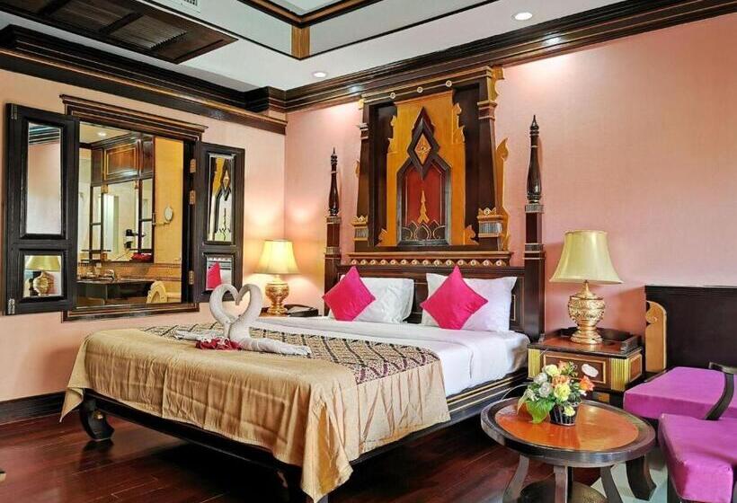 جناح مطلّ علي حمام السباحة, Ayodhaya Palace Beach Resort   Sha Plus Certified