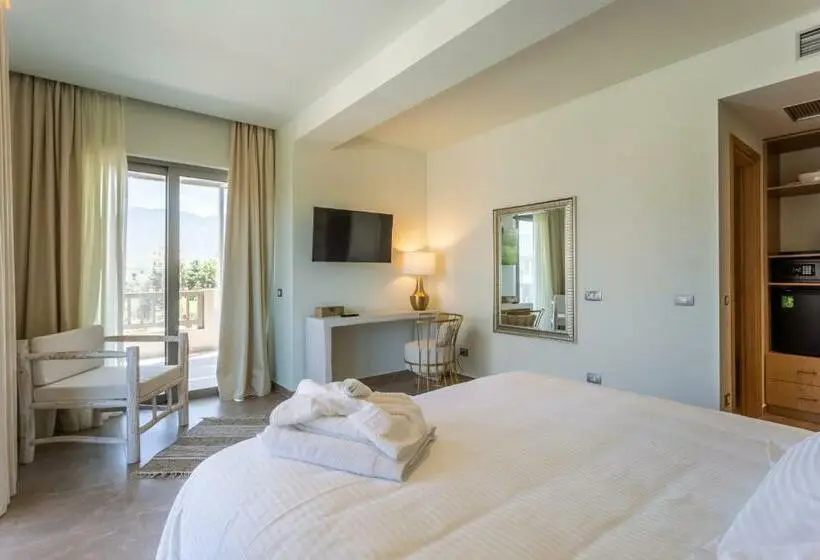 ガーデンビューデラックスルーム, Elysian Luxury Hotel And Spa