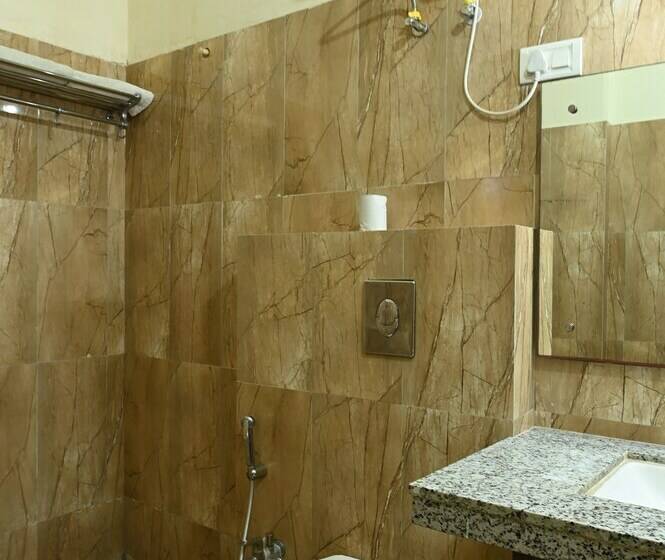 Quarto Deluxe, Rajshree Resort