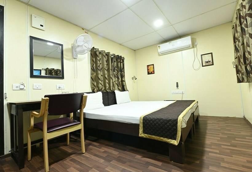 Quarto Deluxe, Rajshree Resort