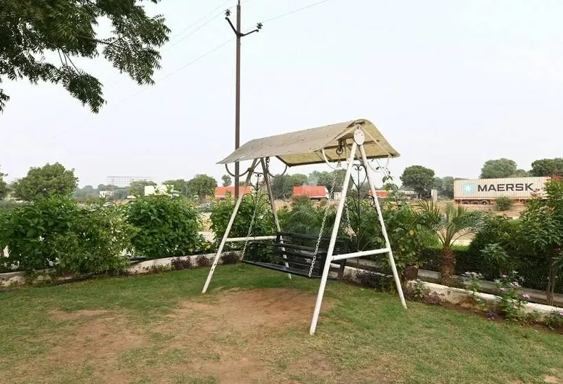 デラックスルーム, Rajshree Resort