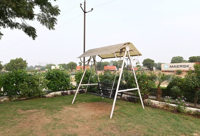 Quarto Deluxe, Rajshree Resort