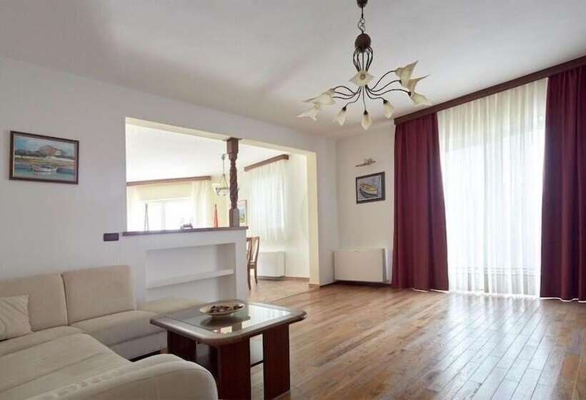 ２ベッドルームのコンフォートアパートメント, Apartments Villa Venera