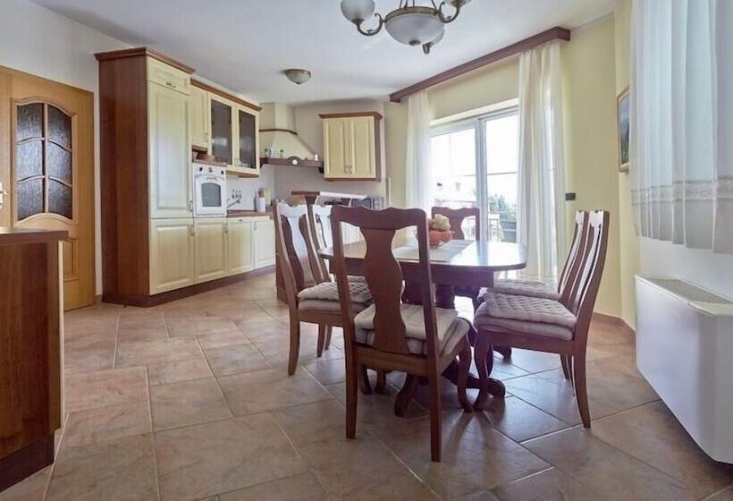 ２ベッドルームのコンフォートアパートメント, Apartments Villa Venera