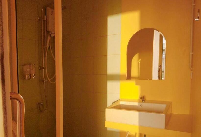 اتاق لوکس, Alley51