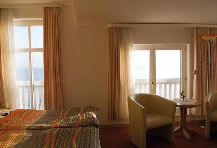 غرفة ديلوكس مطلّة علي البحر, Fährblick Pension Direkt Am Wasser