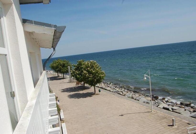 غرفة قياسية مطلّة علي البحر, Fährblick Pension Direkt Am Wasser