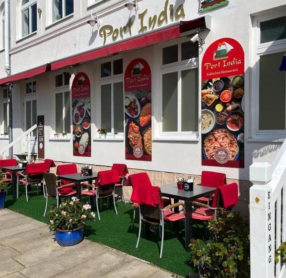 غرفة قياسية مطلّة علي البحر, Fährblick Pension Direkt Am Wasser