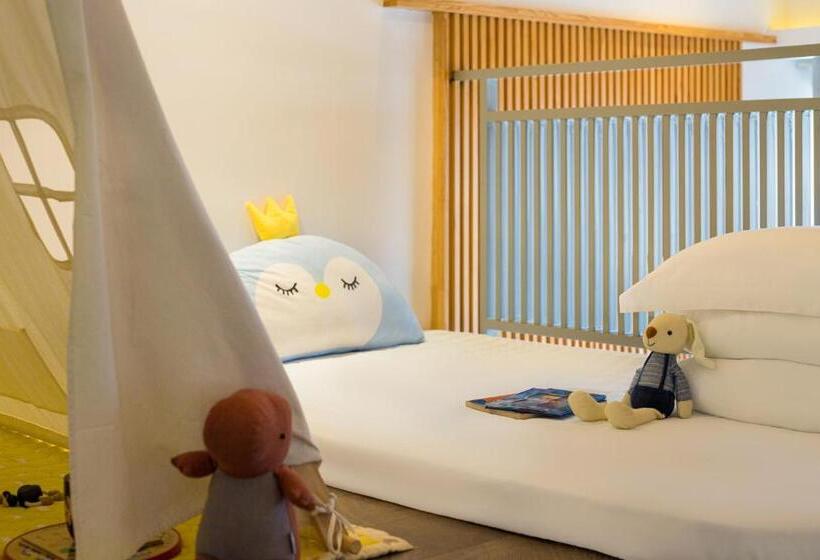 غرفة عائلية مطلّة علي الجبل, Xinyue Suying Holiday