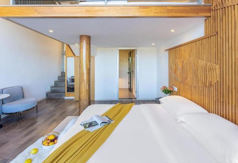 غرفة عائلية مطلّة علي الجبل, Xinyue Suying Holiday