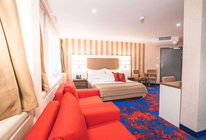 Семейный Номер, My Home Hotel   Free Parking