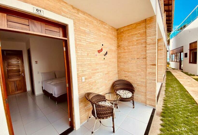 Quarto Deluxe com Sacada, Pousada Sandbeach